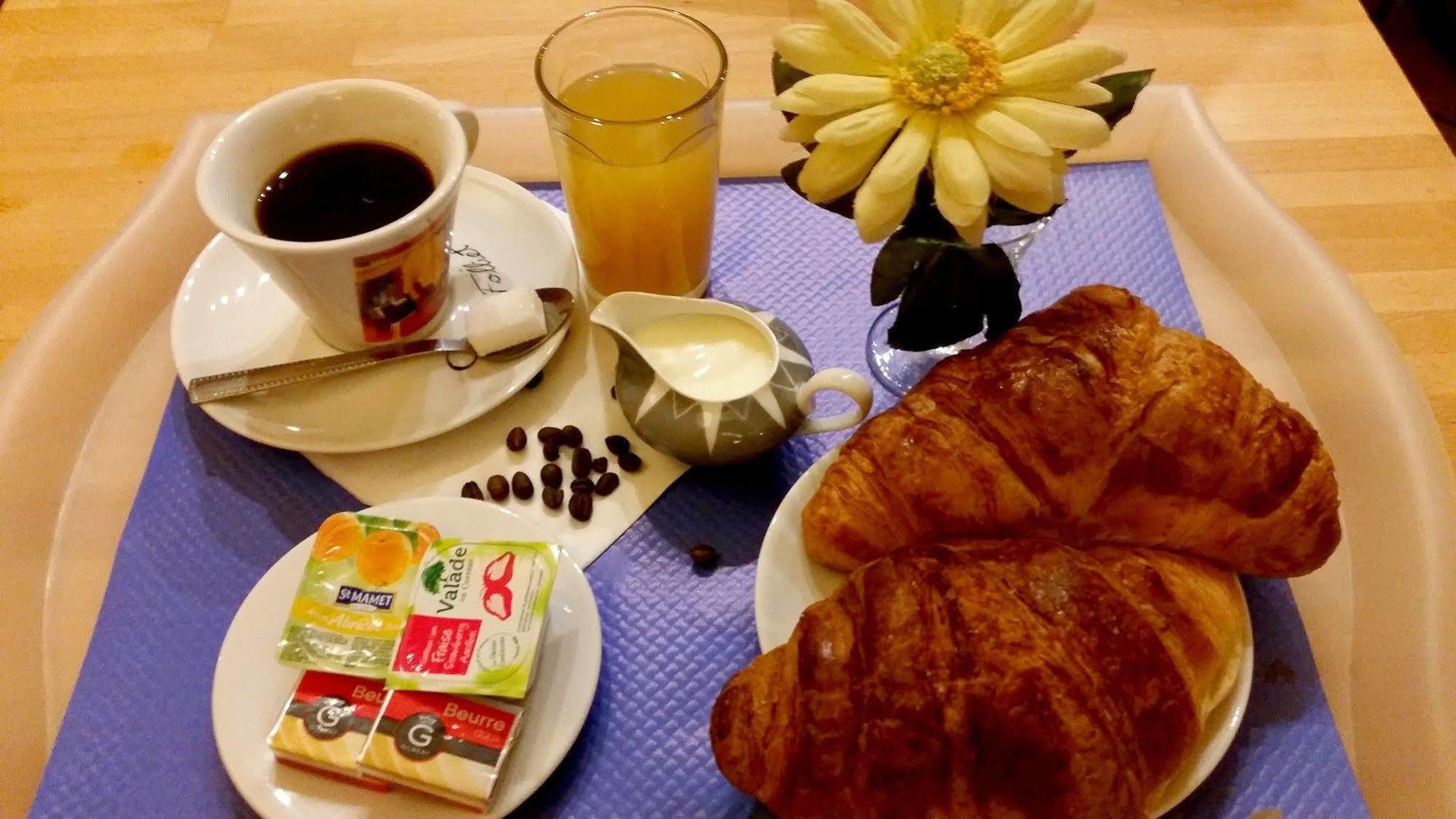 Hotel D'Alsace Villeurbanne Dış mekan fotoğraf